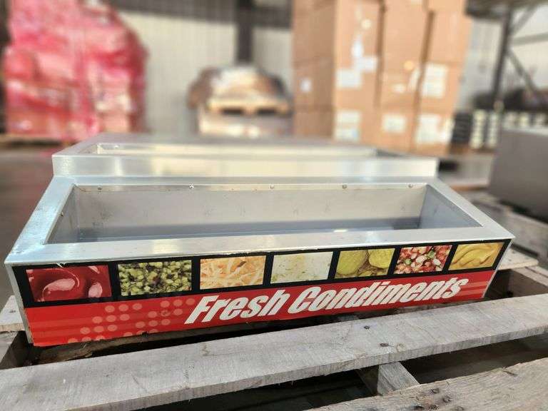 APW Wyott Countertop Refrigerated Prep Rail