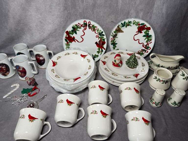 Gibson, Royal Norfolk, Rockwell and various Christmas china and more