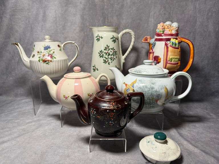 Tea pot collection
