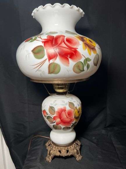 Gone with the wind style table lamp