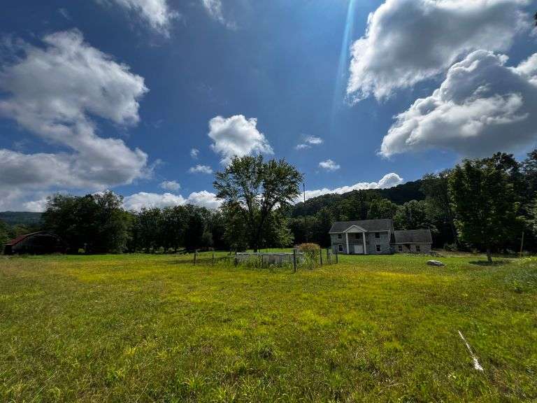 ONSITE Rupert, WV Real Estate - Acreage, Barn and Home