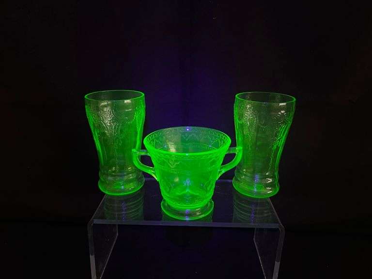 Uranium water glasses and sugar dish
