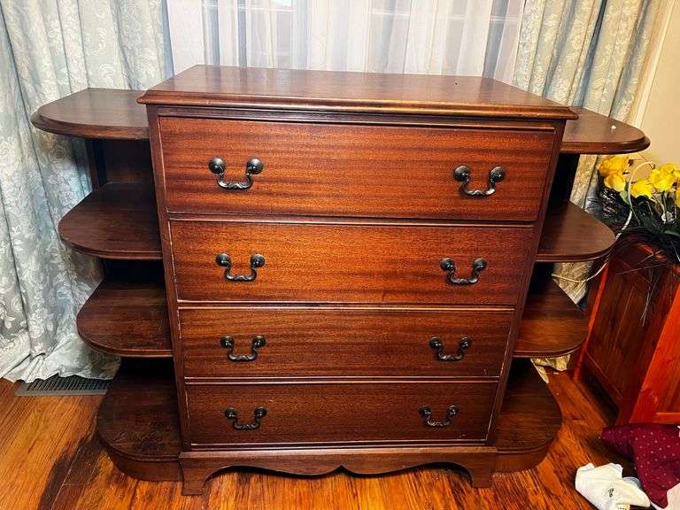 4 drawer chest with shelving