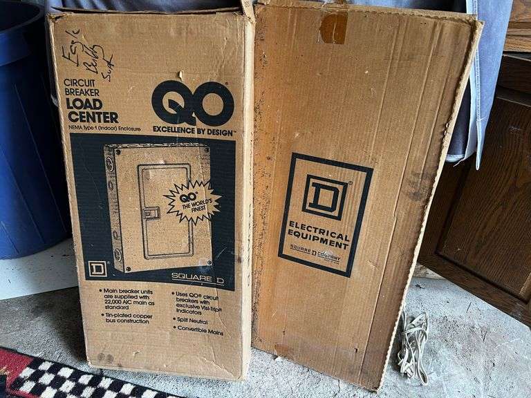 Square D Load center circuit breaker