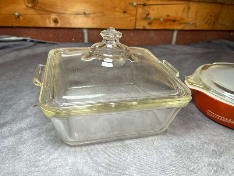 Vintage Pyrex square dish and wheat dish