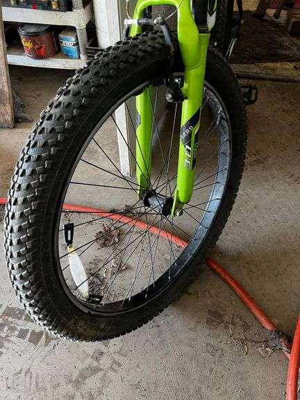 Huffy skirmish 3.0 bike
