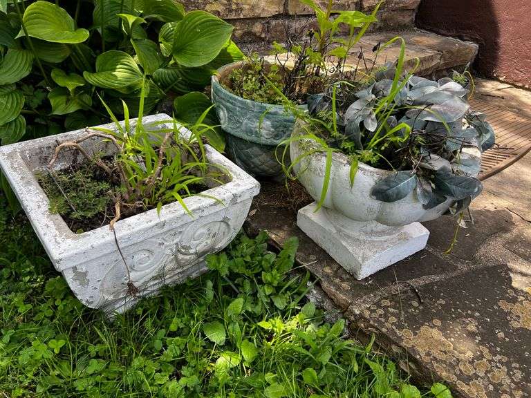3 large cement planters