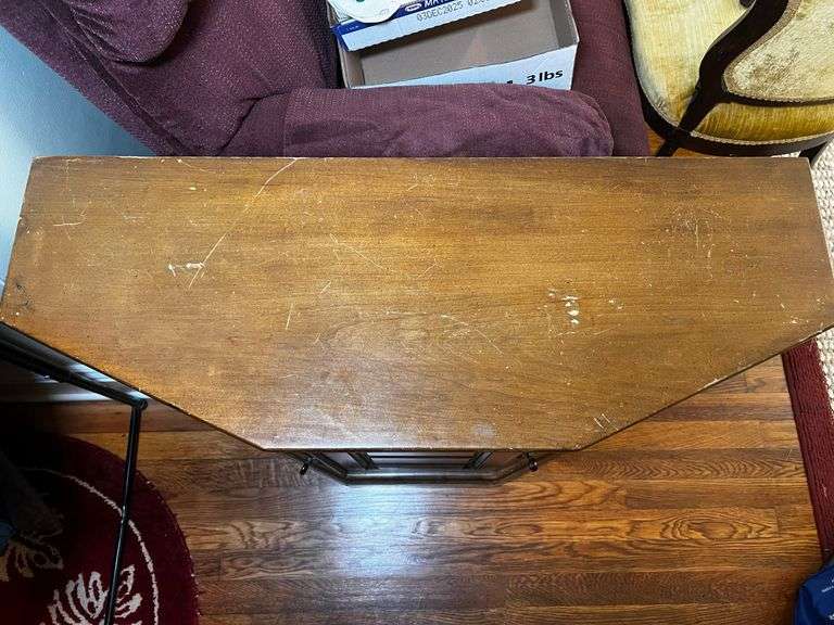 Wooden console cabinet