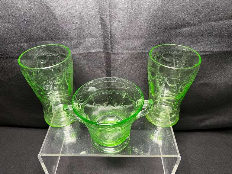Uranium water glasses and sugar dish