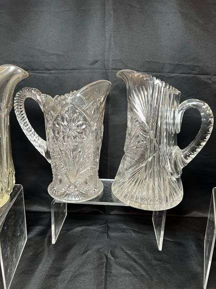 4 clear glass pitchers