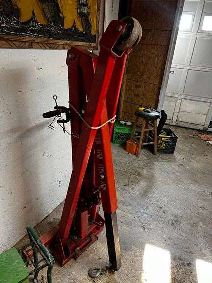 Engine hoist