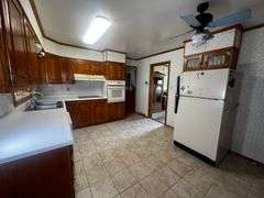 DO NOT BID - Interior Photos