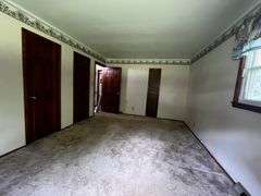 DO NOT BID - Interior Photos