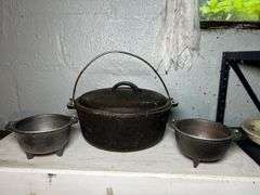 Cast metal Dutch pot and 2 salsa pots