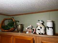 Cow cookie jar, wooden basket and more