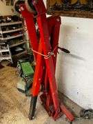 Engine hoist