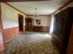 DO NOT BID - Interior Photos