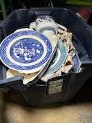 Tote of Blue Willow style china