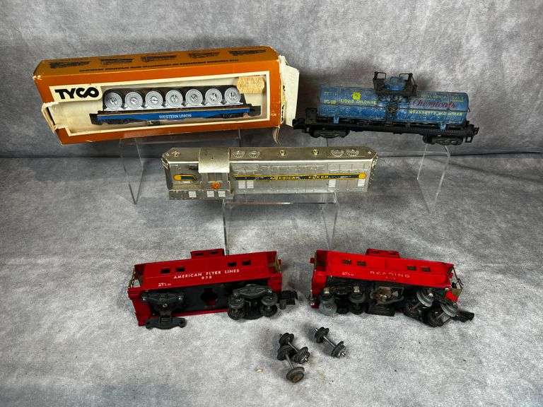 Model train collection - NGW Auctions