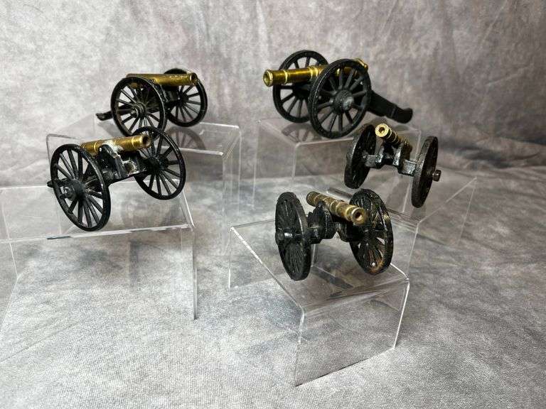5 reproduction cast metal cannons