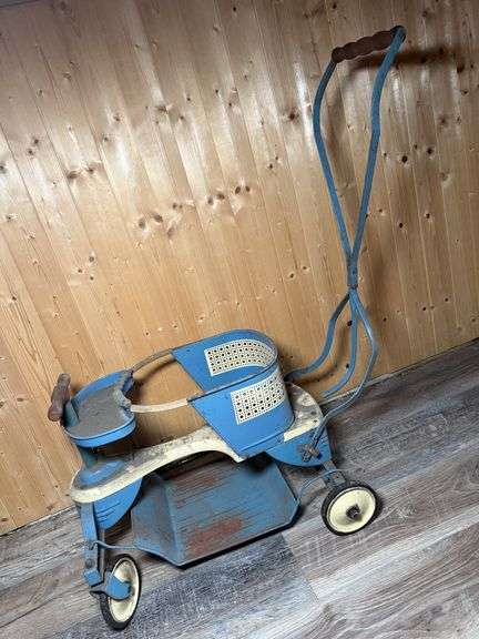 1940's Taylor Tot walker/stroller