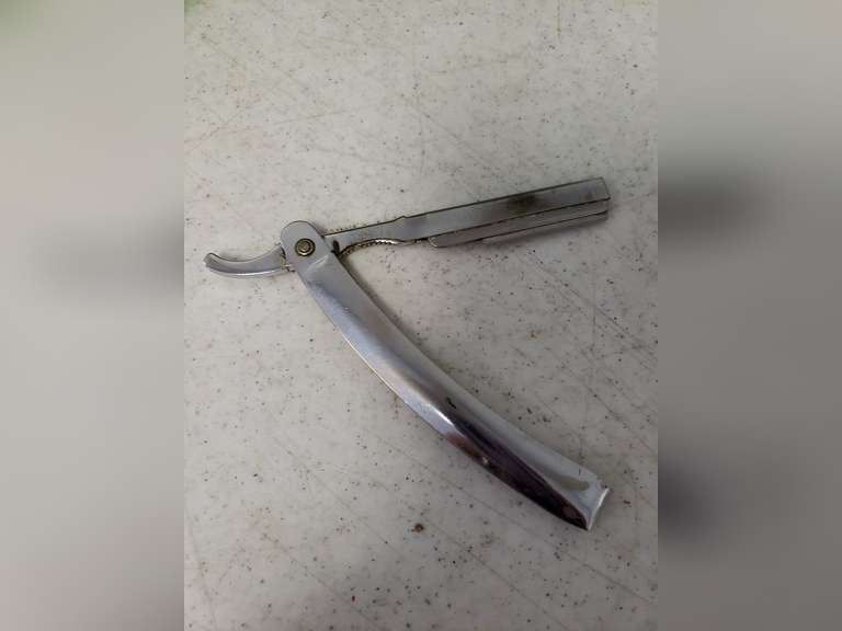 Spiral Japan razor - Northern Kentucky Auction, LLC