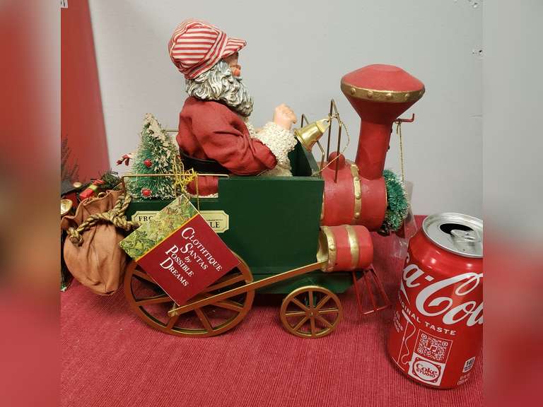 Clothtique engineer Santa - Northern Kentucky Auction, LLC