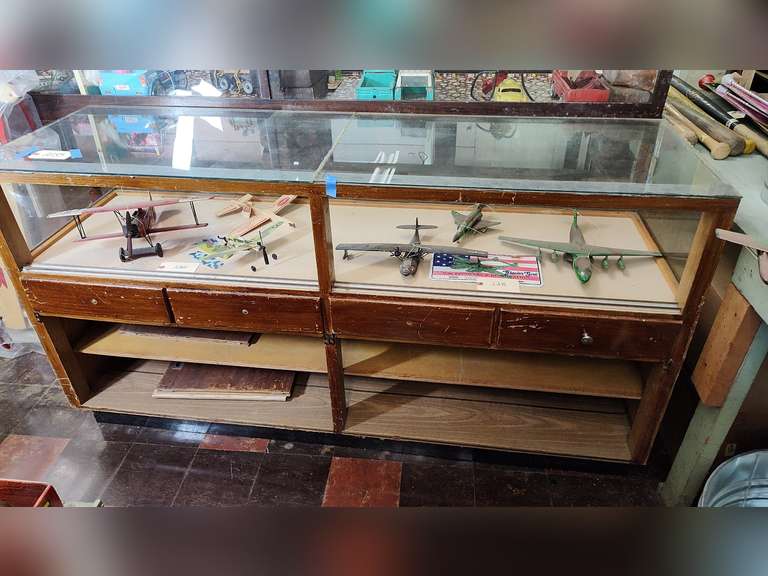 Old store display 39 in tall 72 in long and 20 and 1/2 in deep