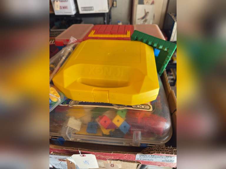 K'nex and other building blocks Northern Kentucky Auction, LLC