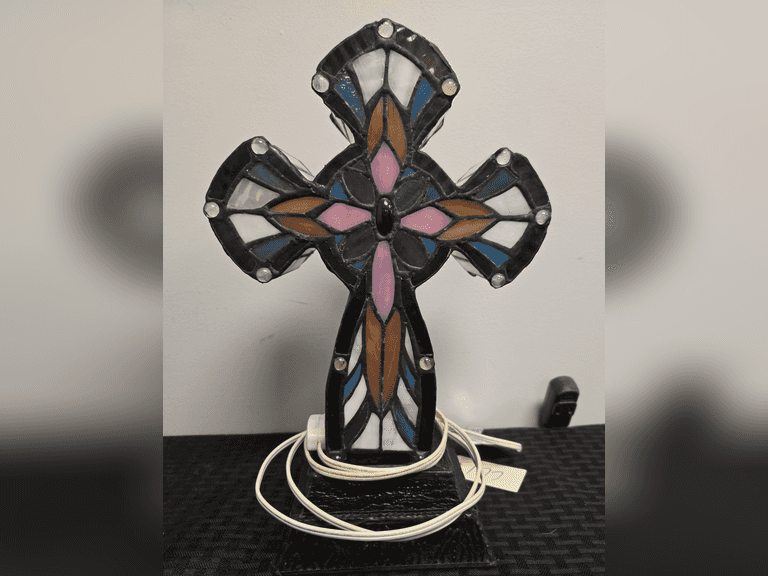 Lighted cross christmas canada