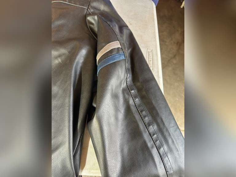 Leather jacket size XLT