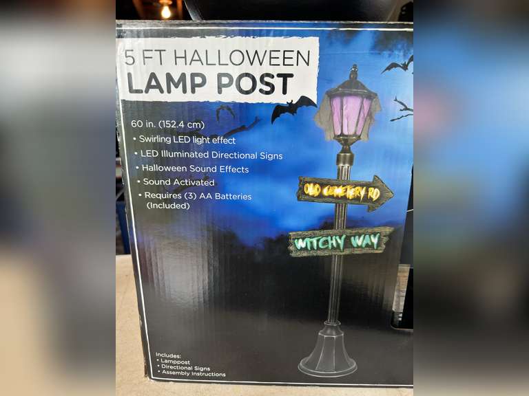 5 Foot Halloween lamp, post and a plastic cauldron
