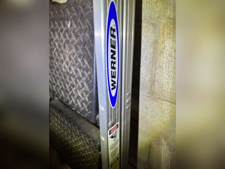 5 1/2 Foot tall painters ladder