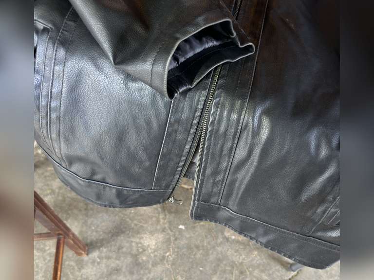 Leather jacket size XLT