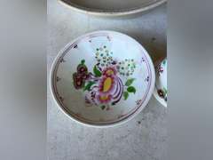 Miscellaneous vintage China. See photos for brands and condition.