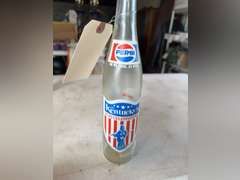 Kentucky 74-76 Pepsi bottle