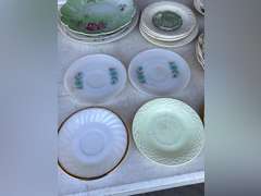 Miscellaneous vintage China. See photos for brands and condition.