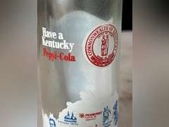 Kentucky 74-76 Pepsi bottle
