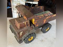 Tonka dump truck and a license plate