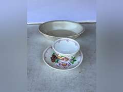 Miscellaneous vintage China. See photos for brands and condition.