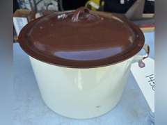 Enamelware stockpot