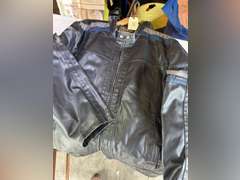Leather jacket size XLT