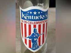 Kentucky 74-76 Pepsi bottle