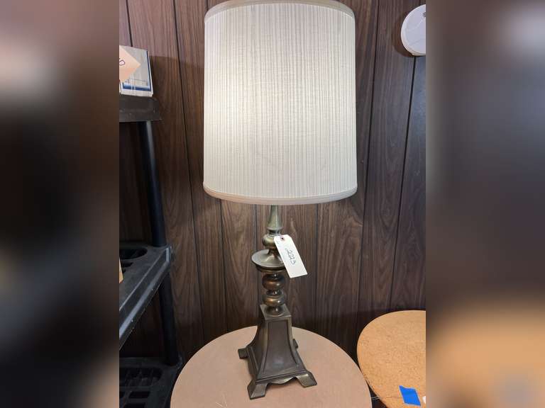 Possibly brass table lamp 34” tall. Works.