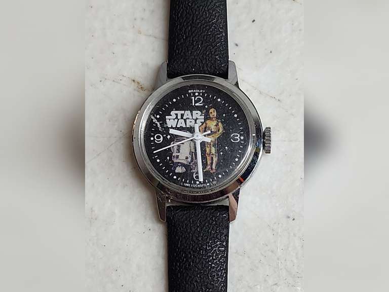 Ladies Star Wars watch by Bradley