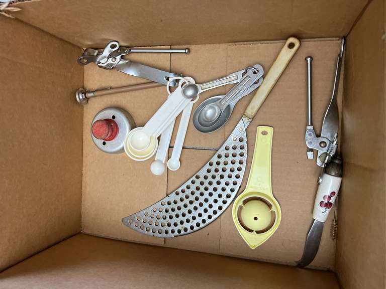 Kitchen gadgets.