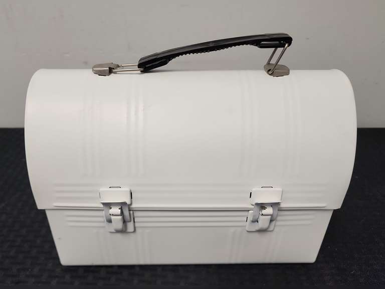 White Aladdin lunch box