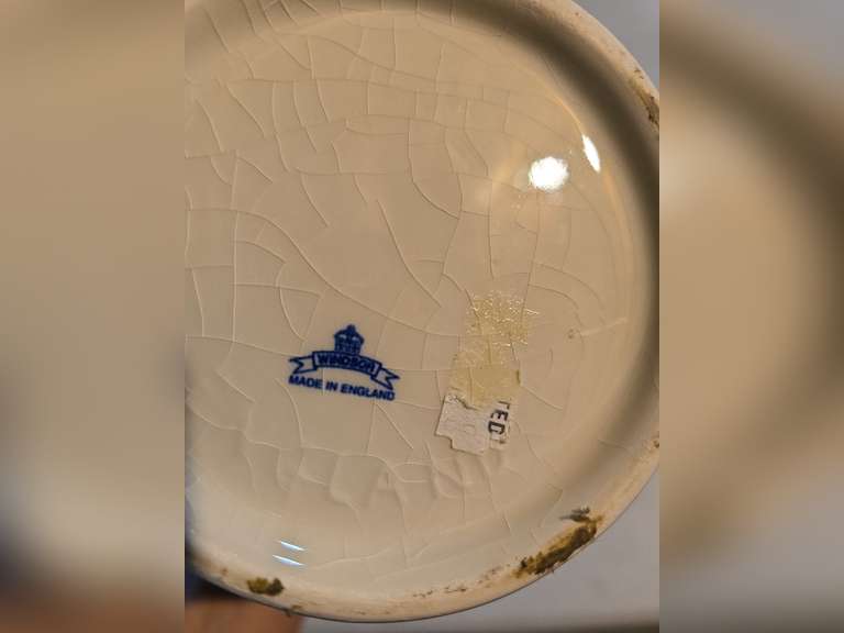 Made in England teapot with crazing Northern Kentucky Auction, LLC