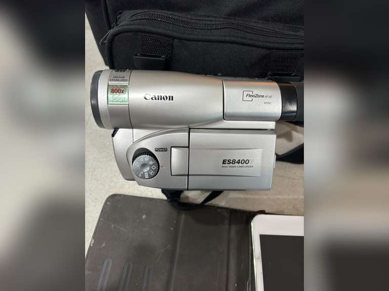 Canon ES 8400 & I Pad Mini