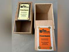 Various cigar/tobacco boxes.